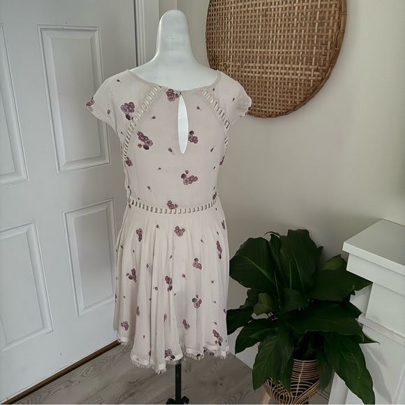 Free People Womens Cream Embroidered Mini Dress Boho Cap Sleeve Mesh M Romantic - Picture 4 of 9